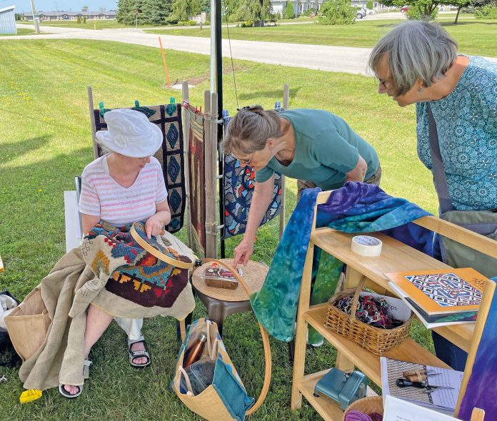 Rug-Hooking-#13-23-Suzanne