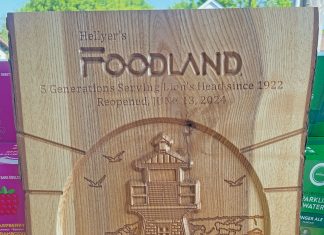 Letter: Special Thanks and Presentation to Hellyer’s Foodland