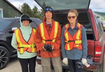 SWANS Enjoy Beautiful Autumn Weather at Annual Roadside Cleanup