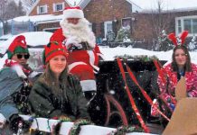 Santa Makes Special Post-parade Visit to Rotary Hall