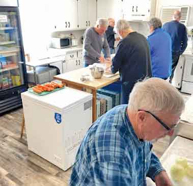 Bruce-Mnes-Shed-kitchen-#3-25